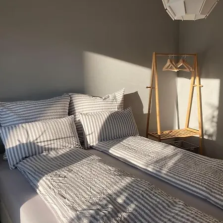 Apartment Grosse Mit Flair Und Aussicht *