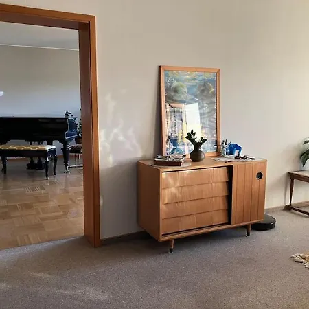 Lejlighed Grosszuegige Mit Flair Und Aussicht